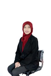 Ketua Prodi Bahasa Jepang untuk Komunikasi Bisnis dan Profesional (Lufi Wahidati, S.S., M.A.)
