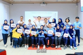 Gambar 4: Peserta Skill Contest bersama dengan mahasiswa magang dan panitia