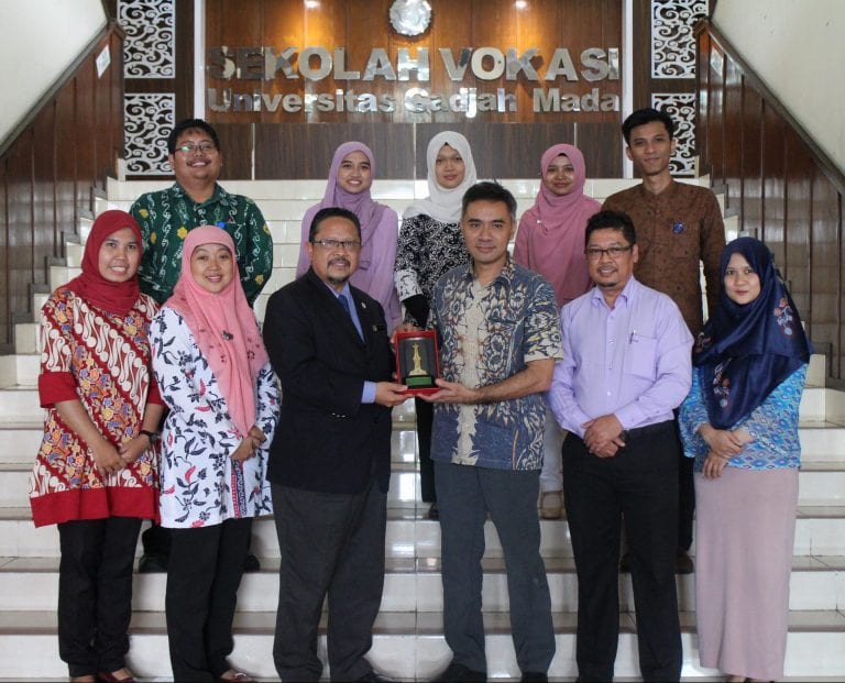 Rektor dan Dekan Fakulti Pengurusan Hospitaliti KUIM Kunjungi Sekolah Vokasi UGM