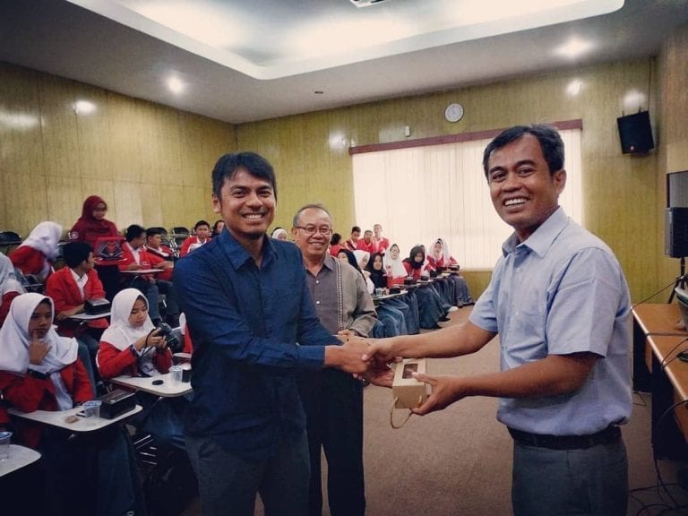 Program Studi Kearsipan DBSMB Terima Kunjungan SMK PASIM Plus Sukabumi