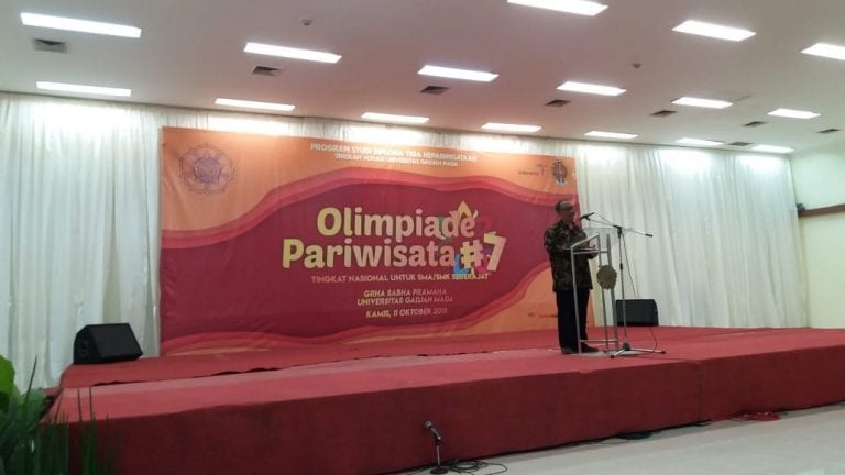Direktur Kemahasiswaan UGM Buka Olimpiade Pariwisata Nasional Ke-7