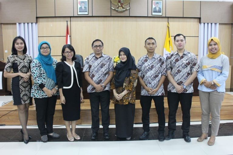 Kuliah Umum Manajemen Perhotelan Prodi Bahasa Inggris Sekolah Vokasi UGM Menghadirkan Pembicara dari Dua Hotel Sekaligus