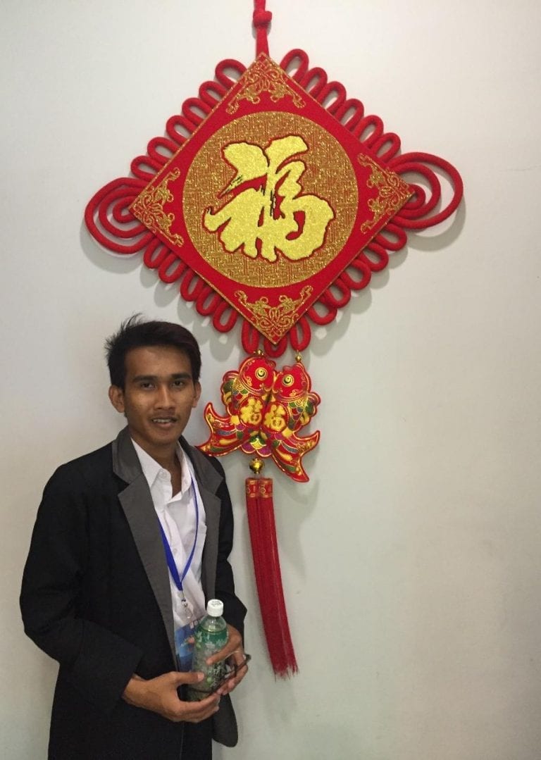 Ikhtiar, Mahasiswa Kearsipan DBSMB Presentasikan Paper di Jepang dan China