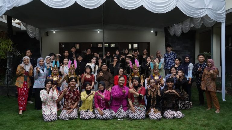 Summer Course Program 2023 DBSMB bertemakan EXCEL: Indonesian Culture