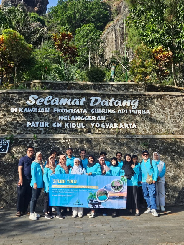 Pembangunan Kapasitas Sumber Manusia Pariwisata Melalui Studi Tiru